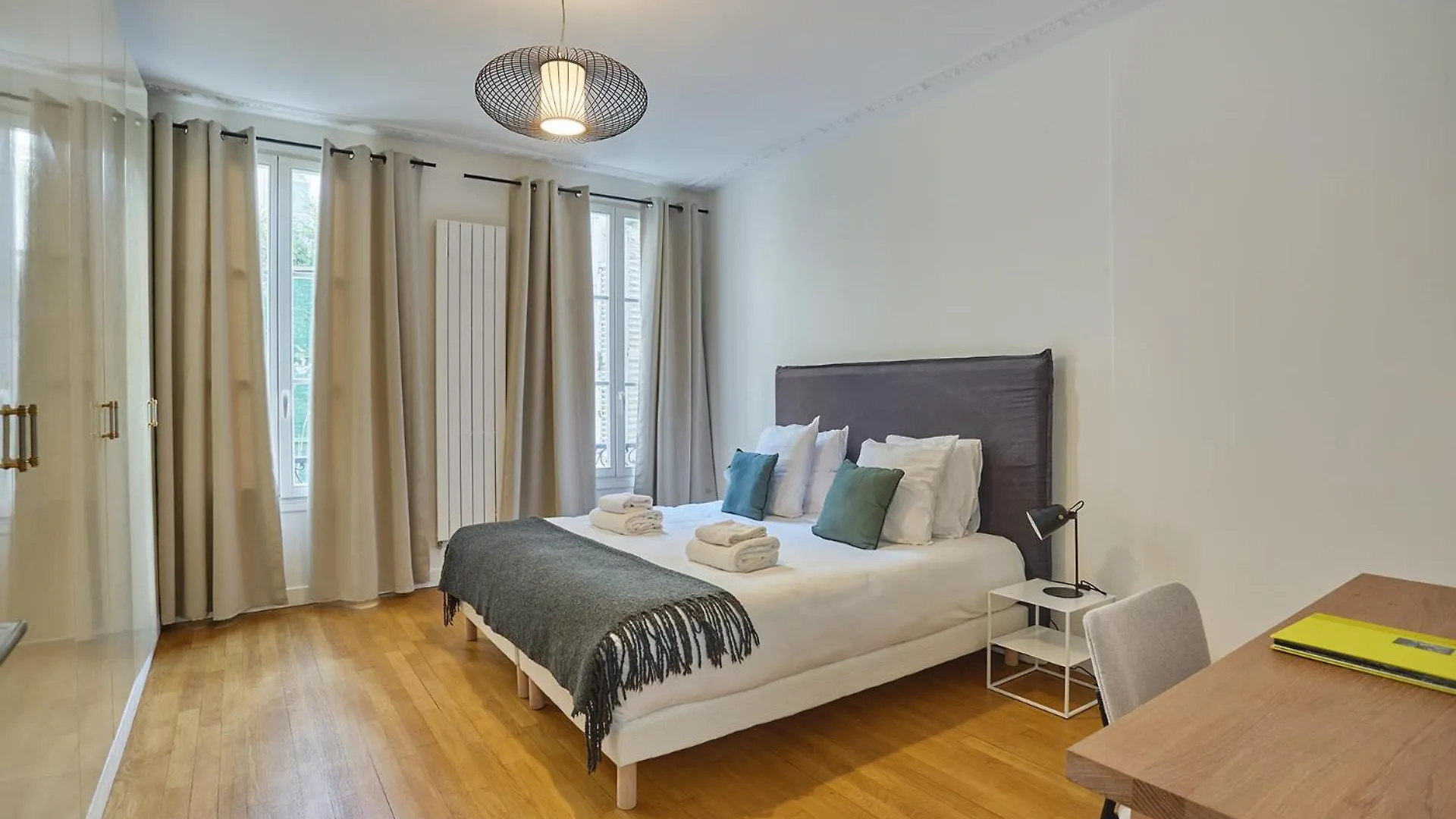 아파트 Center Of Montmartre By Prestige *
