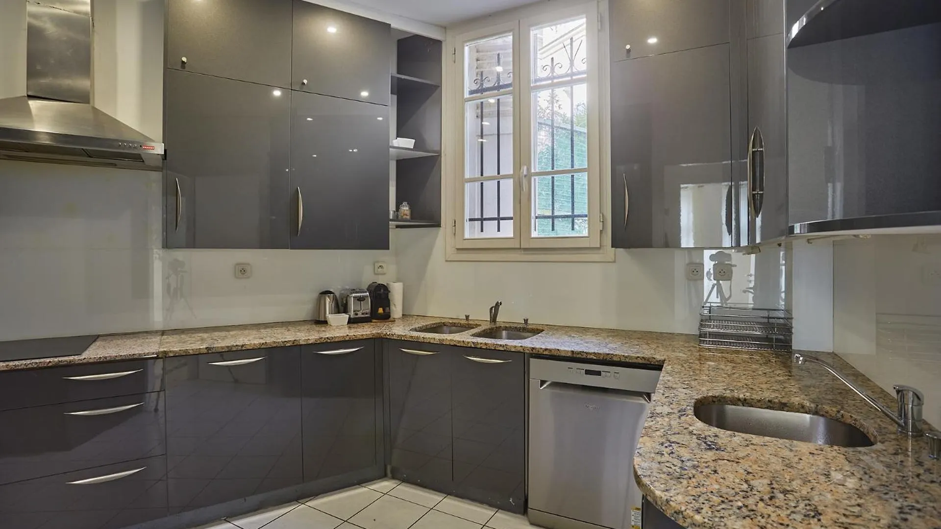아파트 Center Of Montmartre By Prestige *